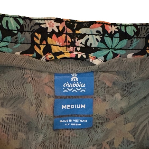 Chubbies The Boomerang Classic Swim Trunk 5.5  Inch Men’s Size Medium Tropical - Picture 7 of 11